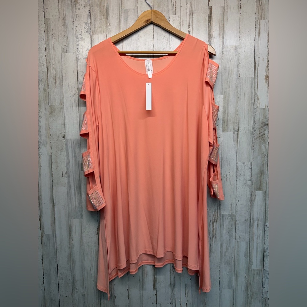 Come N See 2X Coral Asymmetrical Tunic Rhinestone Embellished Sleeves NWT Plus